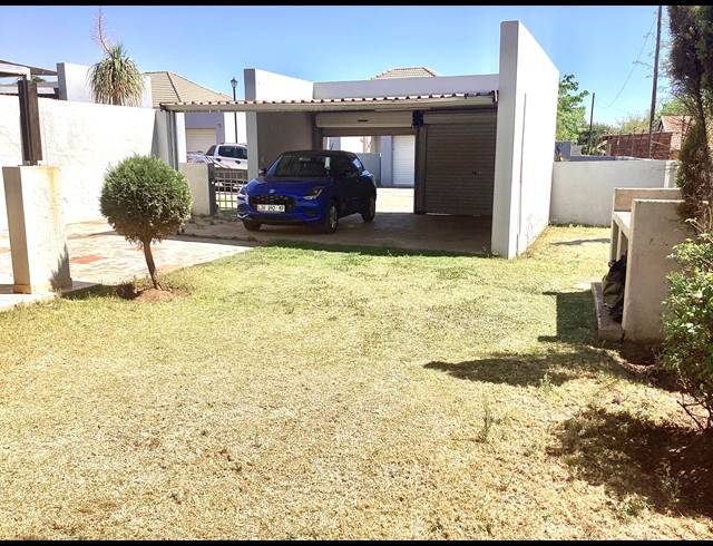 3 BEDROOM DUPLEX FOR SALE IN HOEVELD PARK